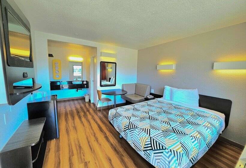Номер Deluxe, Motel 6palm Desert, Ca  Palm Springs Area