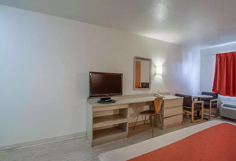 اتاق استاندارد با تخت بزرگ, Motel 6 Pasadena, Tx
