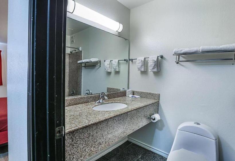 Номер Стандарт Адаптированный для Инвалидов, Motel 6 Pasadena, Tx
