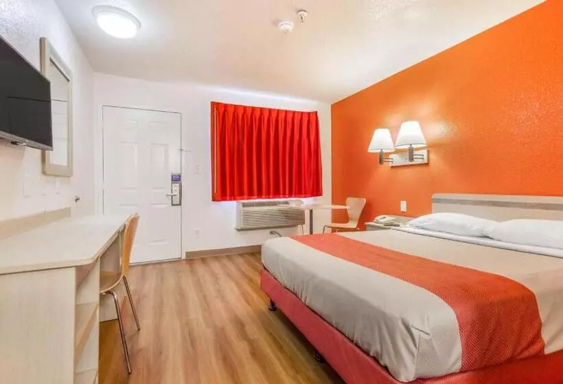 身障者適用スタンダードルーム, Motel 6phoenix, Az  West