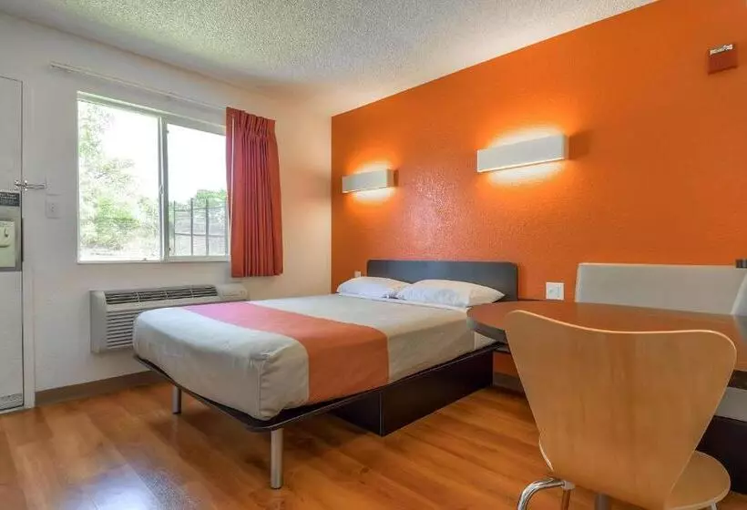 スタンダードルーム, Motel 6 san Diego, Ca North