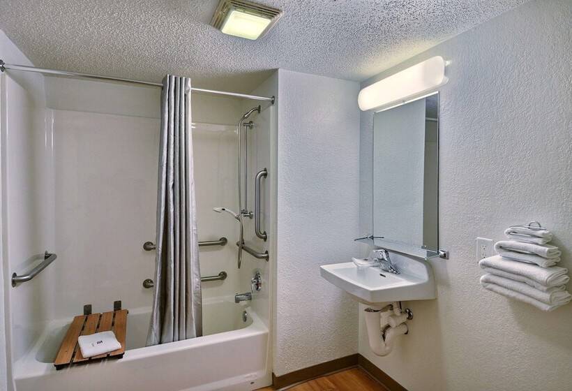 غرفة ديلوكس, Motel 6tewksbury, Ma  Boston