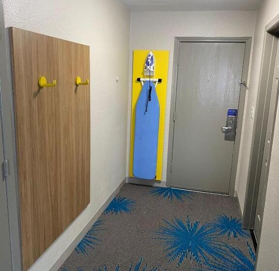 标准间, Days Inn By Wyndham Waco University Area