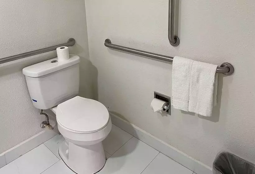 障害者適応デラックスルーム, Motel 6 Hagerstown Md