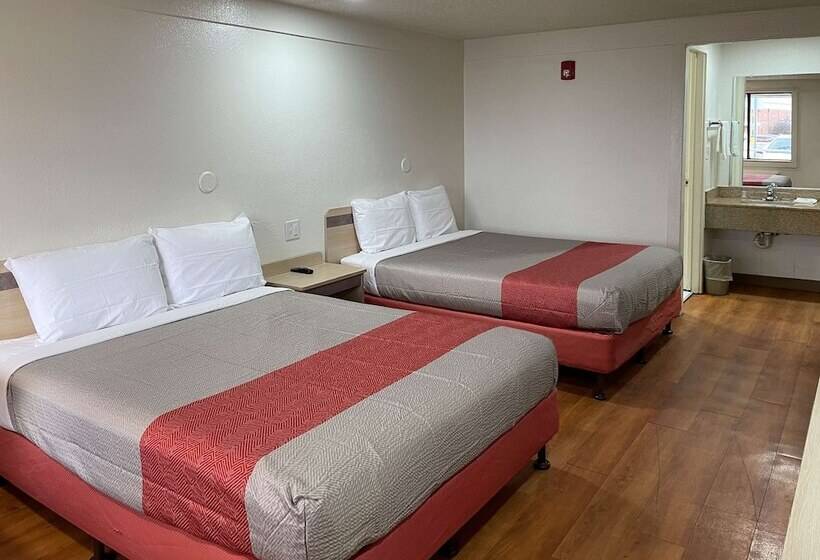 장애인용 디럭스룸, Motel 6 Hagerstown Md