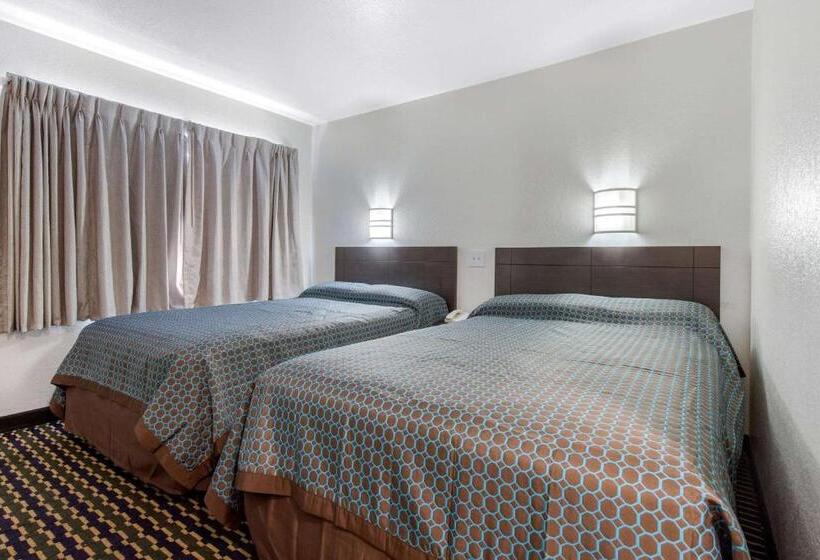 Номер Стандарт 2 Двуспальные Кровати, Rodeway Inn Winston Salem Route 52