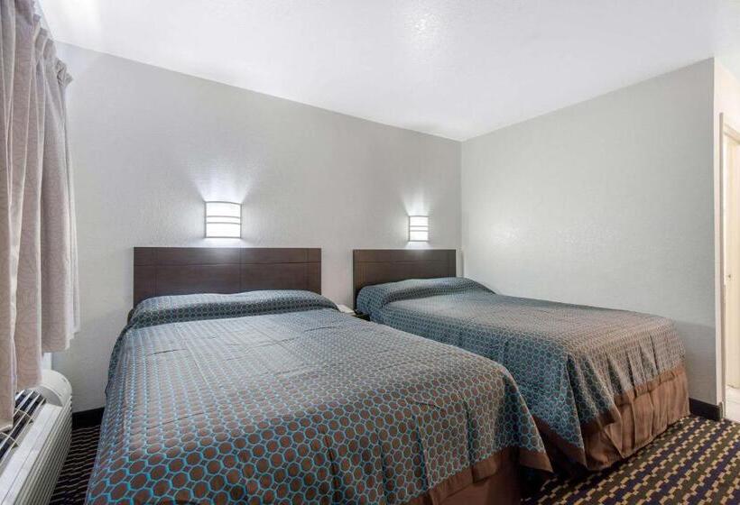 Номер Стандарт 2 Двуспальные Кровати, Rodeway Inn Winston Salem Route 52