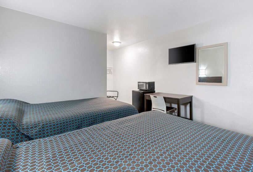 Номер Стандарт 2 Двуспальные Кровати, Rodeway Inn Winston Salem Route 52
