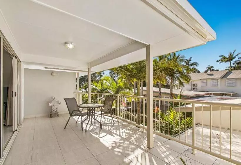 1 Bedroom Apartment River View, Noosa River Palms