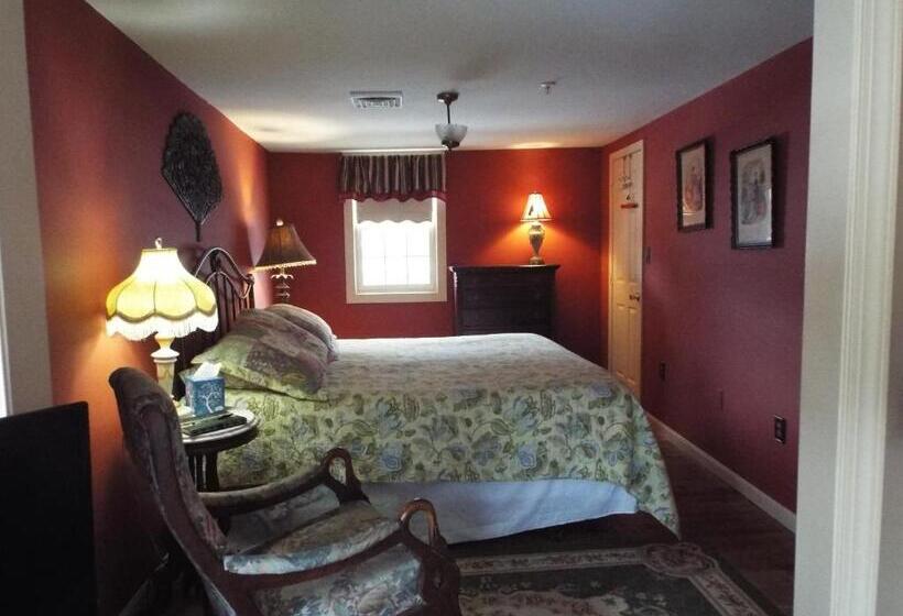 غرفة قياسية رباعية, The Tillie Pierce House Inn