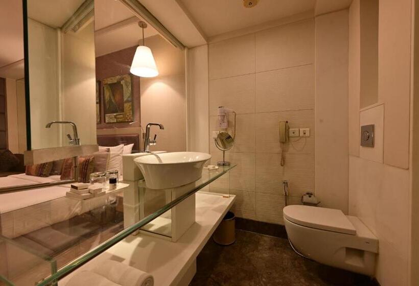 디럭스 룸, Clarens