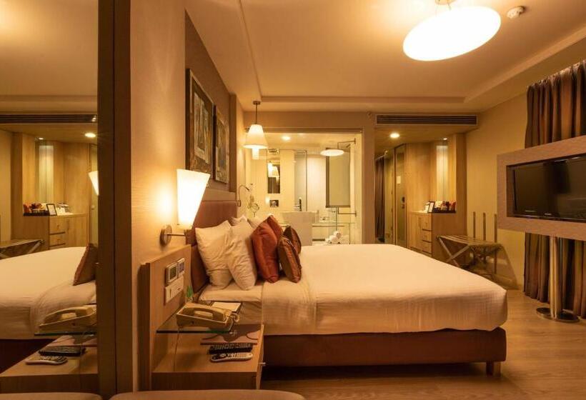 디럭스 룸, Clarens