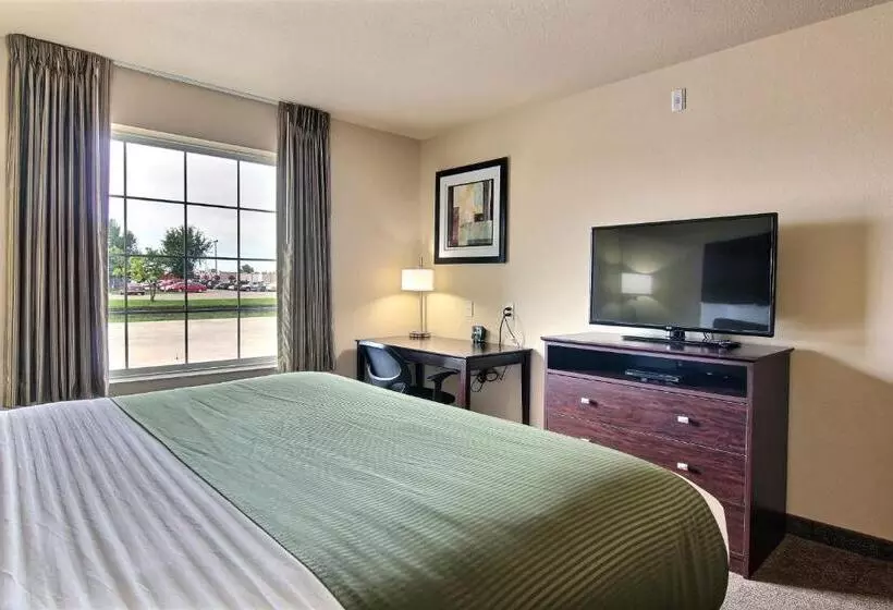Deluxe-huone King-vuode, Amerivu Inn And Suites   Crookston