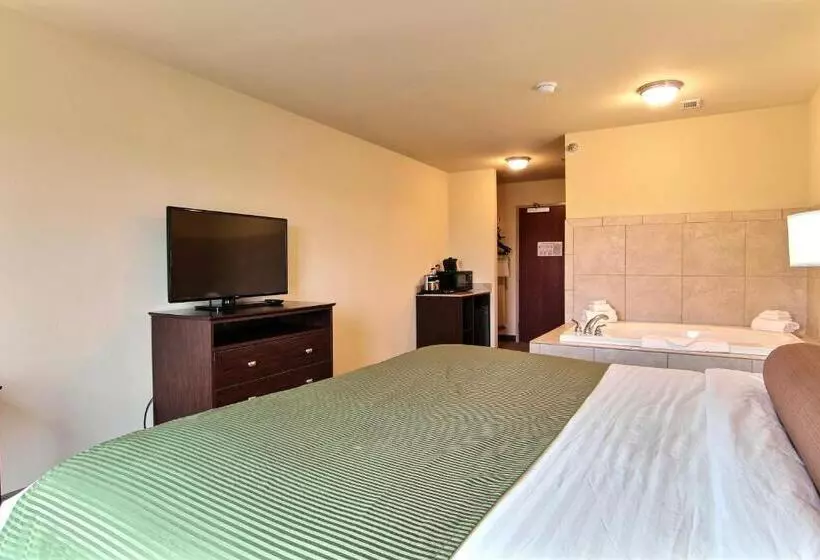 Standard-huone King-vuode, Amerivu Inn And Suites   Crookston
