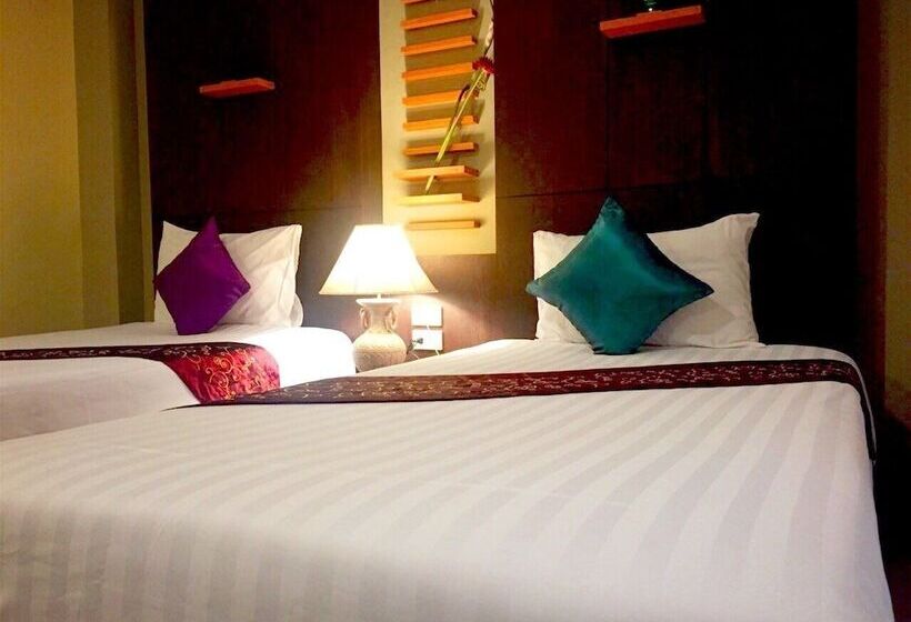 Delüks Oda, Hua Hin White Sand