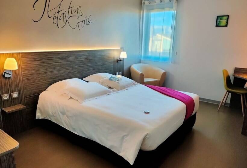 Номер Superior, Kyriad Saint Chely D Apcher  Aire De La Lozere