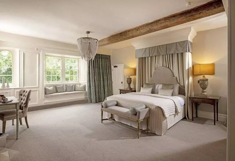 デラックスルーム, Manor House