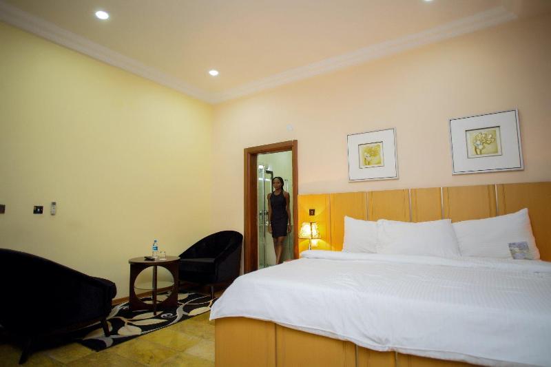 اتاق لوکس, Swiss International Mabisel Hotel Port Harcourt
