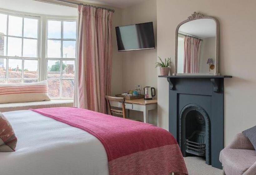 غرفة قياسية, The Bear