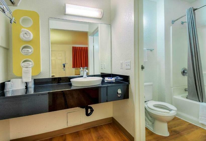 غرفة قياسية, Motel 6 Chino, Ca   Los Angeles Area