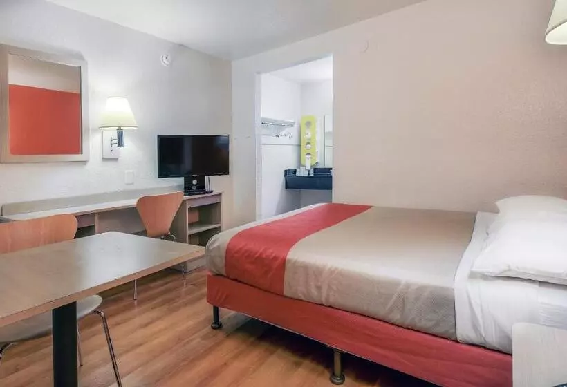 デラックスルーム, Motel 6 Chino, Ca   Los Angeles Area