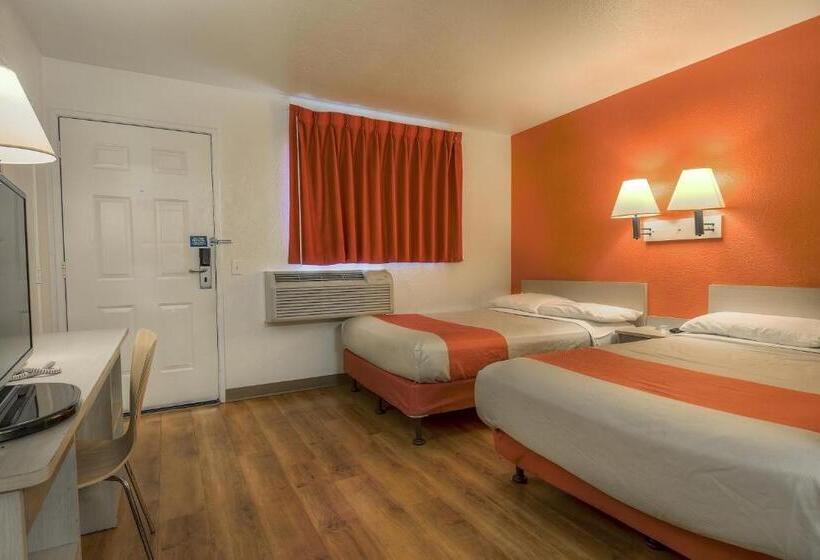 四人豪华间, Motel 6 Chino, Ca   Los Angeles Area