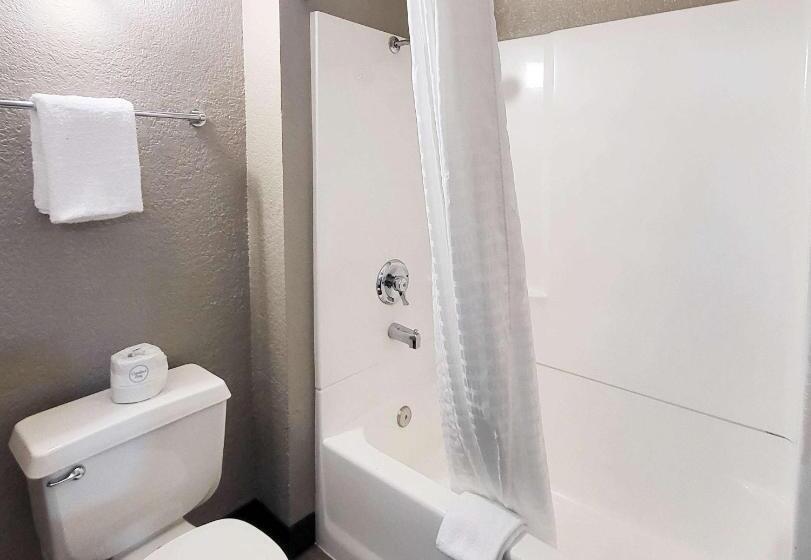 Négyágyas Deluxe Szoba, Motel 6anaheim, Ca Fullerton East