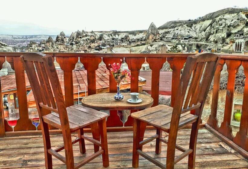 جناح جونيور, Grand Cave Suites