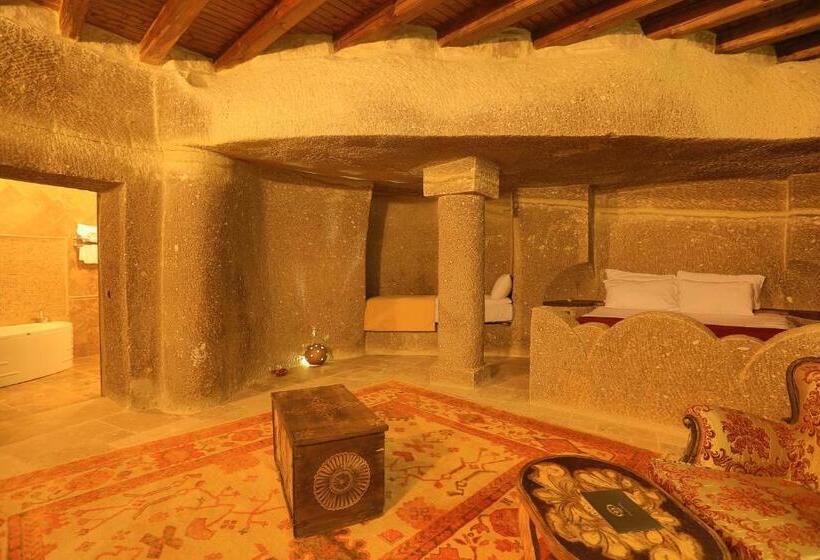 جناح سرير كينج, Grand Cave Suites