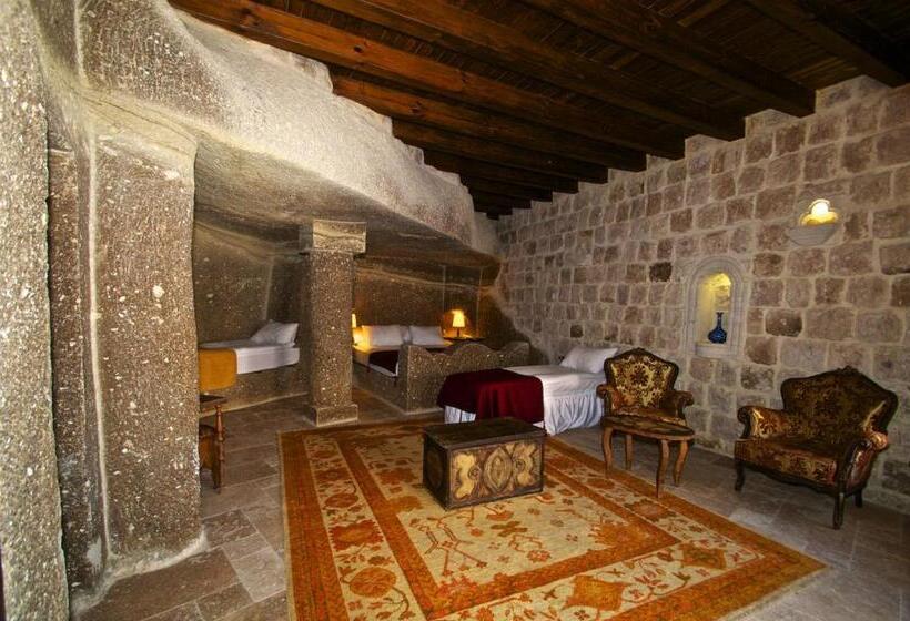 جناح سرير كينج, Grand Cave Suites