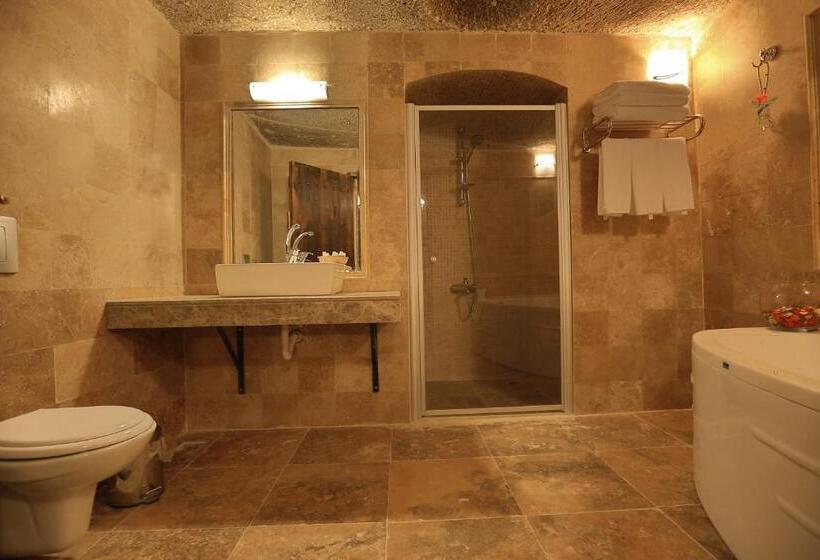 جناح كلاسيكي, Grand Cave Suites
