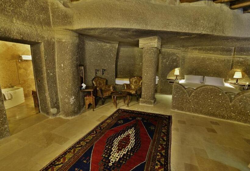 سوئیت با تخت بزرگ, Grand Cave Suites