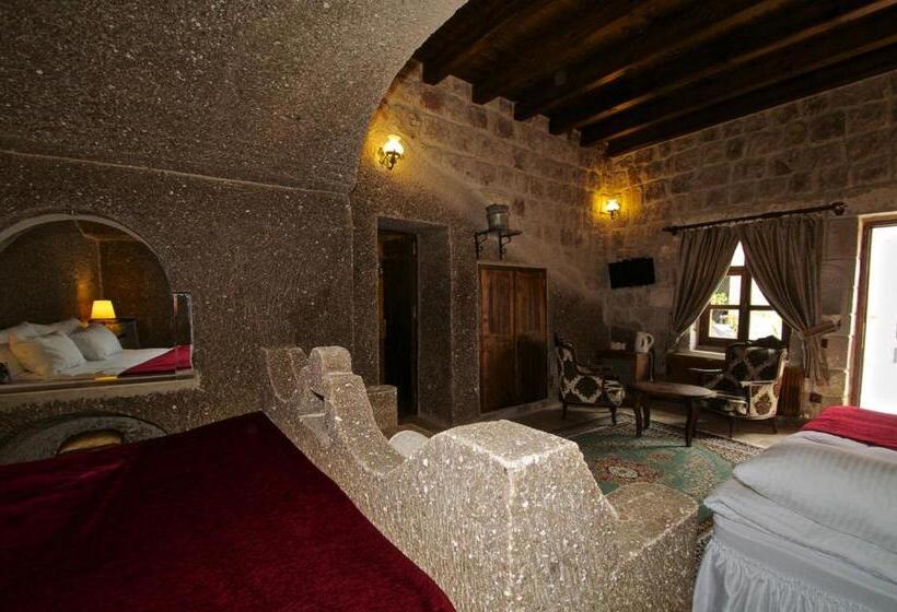 جناح, Grand Cave Suites
