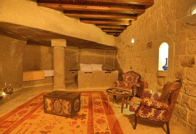 جناح سرير كينج, Grand Cave Suites