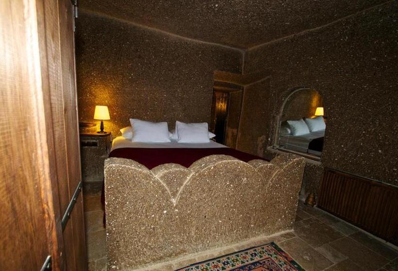 جناح, Grand Cave Suites