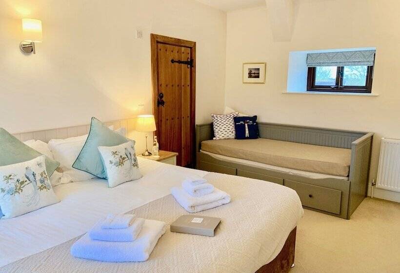 סוויטה משפחתית, The Lighthouse