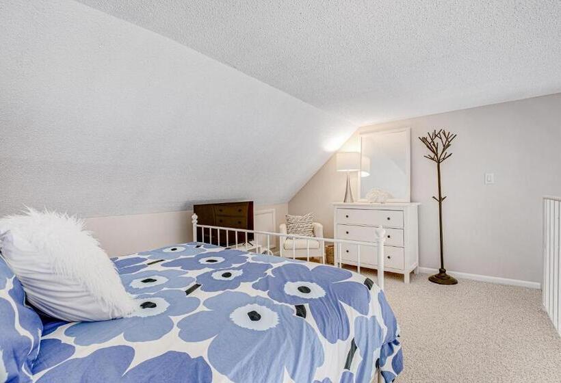 شقة غرفتين, Sea Colony  3003c West Lake Ct