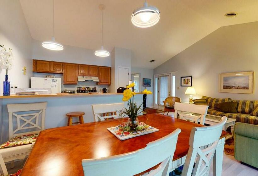 Апартаменты 2 Спальни, Sea Colony  8901 Timberlake