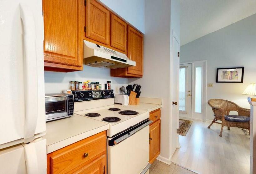 Апартаменты 2 Спальни, Sea Colony  8901 Timberlake