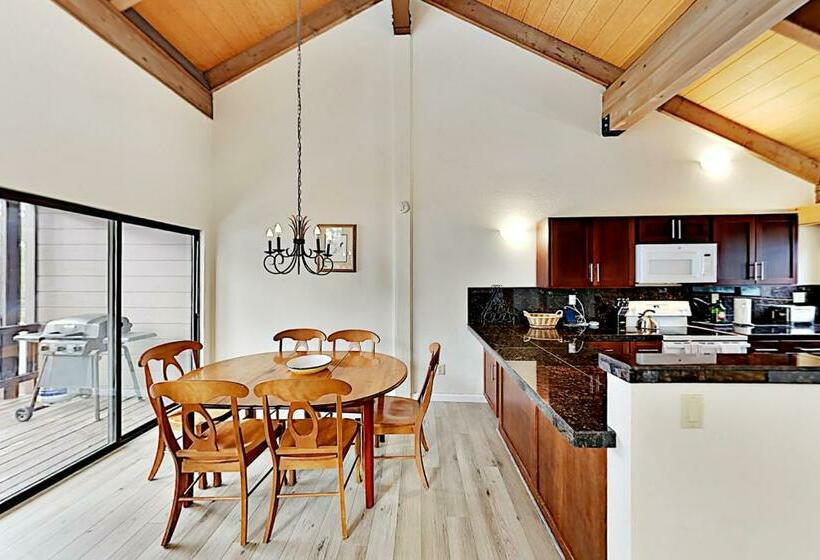 2ベッドルームハウス, Alpine Retreat