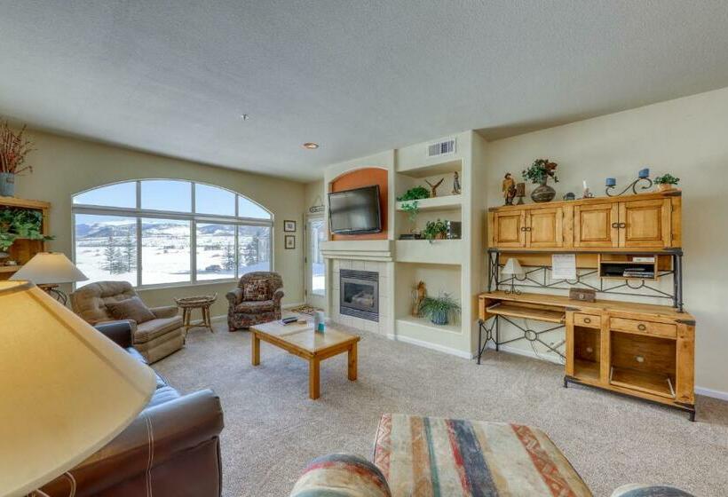 침실 2개 아파트, Bay Club 107