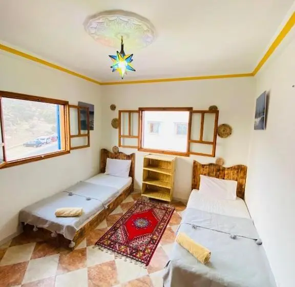 バス共有のスタンダードルーム, Ayour Hostel Taghazout