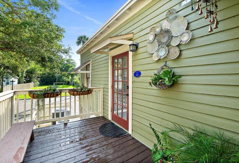 סוויטה דלוקס, Golden Magnolia Marina Resort