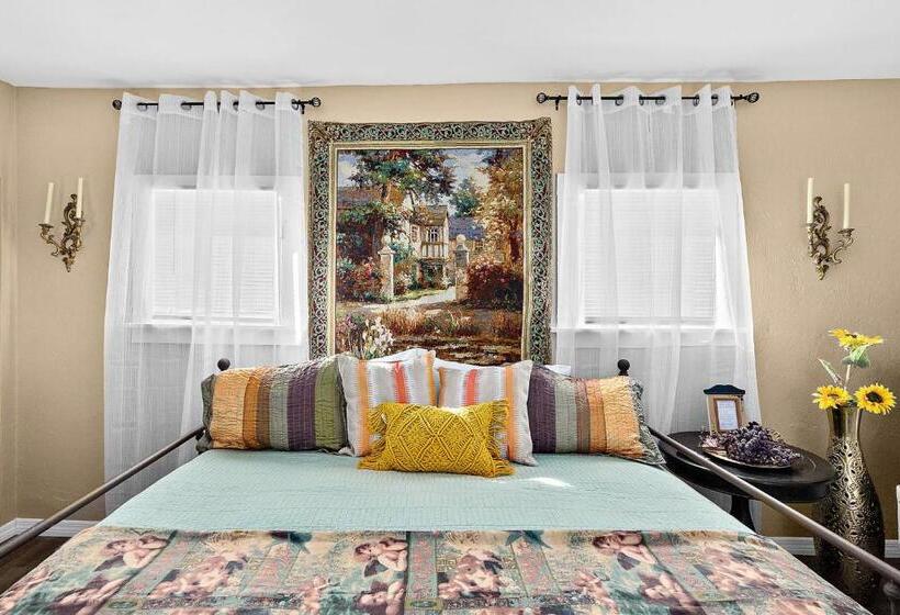 חדר דלוקס, Golden Magnolia Marina Resort