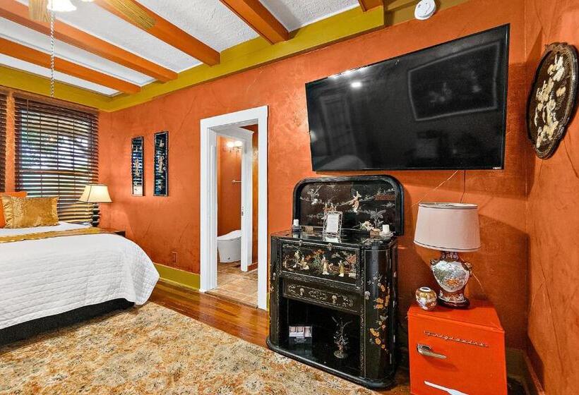 חדר דלוקס עם מיטת קינג, Golden Magnolia Marina Resort