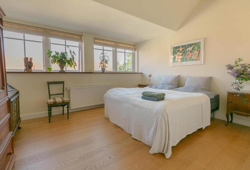 Номер Стандарт Совместная Ванная, Avalonbnb