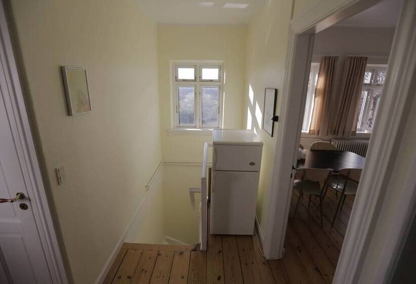 Номер Стандарт Совместная Ванная, Avalonbnb