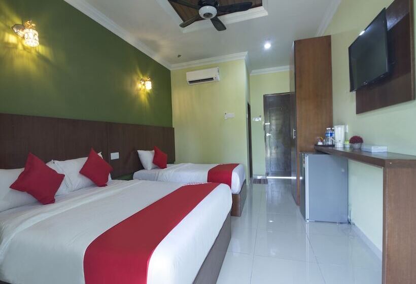 デラックストリプルルーム, Norshah Village Resort