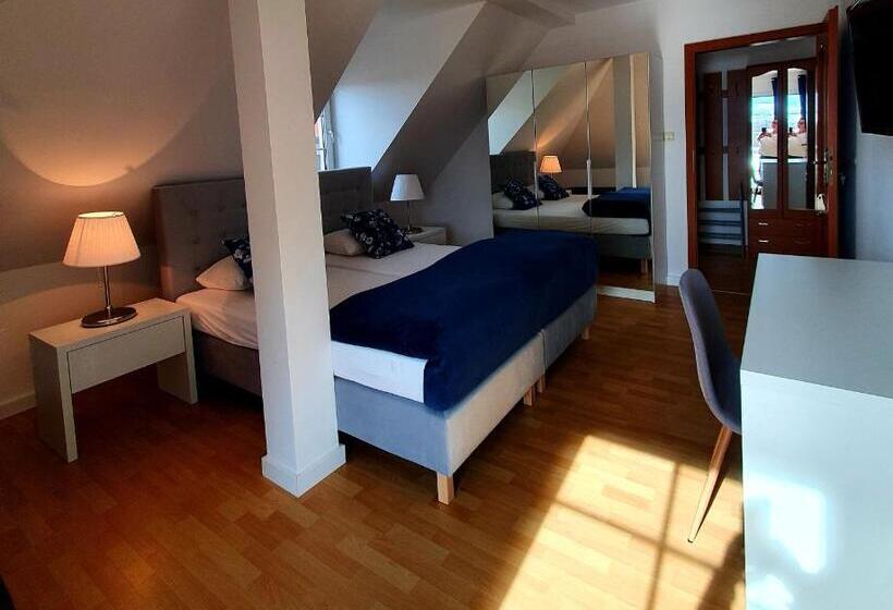 Suite with lake view, Przystań Nad Zatoką   Gospodarstwo Agroturystyczne