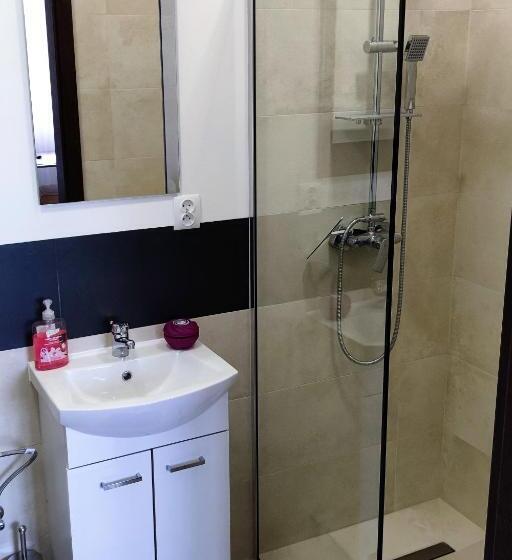 Номер Стандарт Трехместный, Pokoje Kraska 36